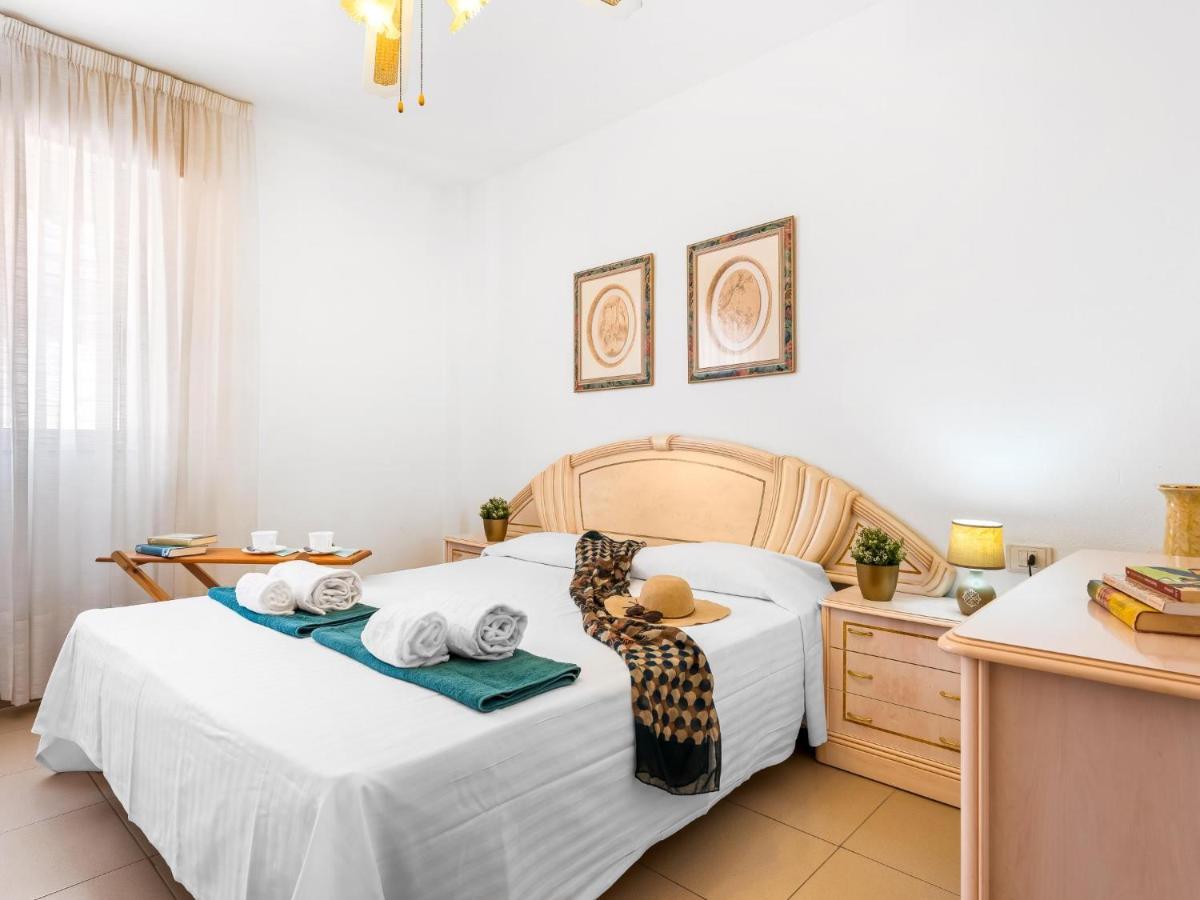 1 1 Beautiful Seafront With Balcony And Wifi Lägenhet Los Cristianos  Exteriör bild